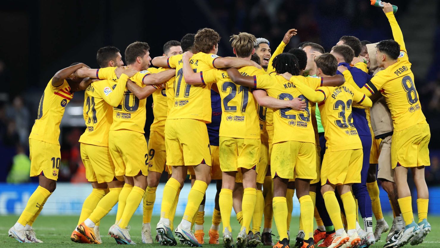 队展现出更 队展现出更